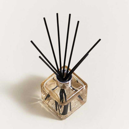 Parfumsticks Cube & Dierenluchtjes - Fris en bloemig