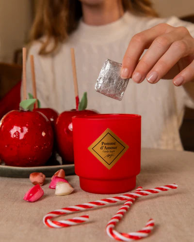 Geurkaars met sieraad armband Pomme d'Amour