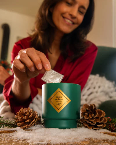 Geurkaars met sieraad armband Sapin en Fête